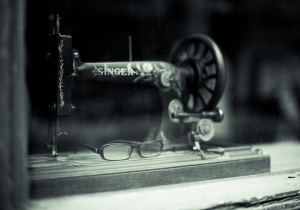 Photograph Jonathan Oakes Sewing Machine on One Eyeland